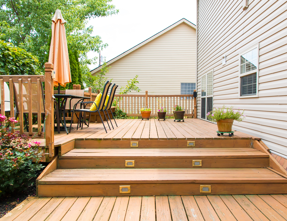 Spring Deck Building Guide: Why The Springtime Is The Best Month For A Deck Project